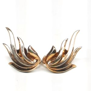 Trifari vintage clip earrings climber wave collectible